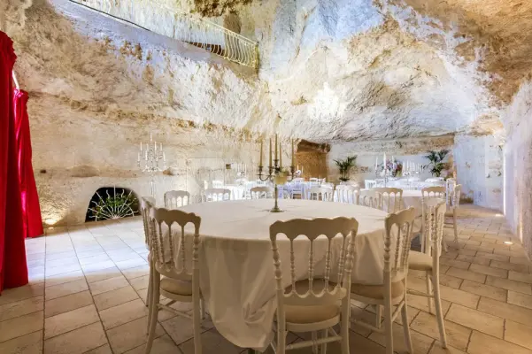 La Grotte de la Roche aux Fées - Salle privatisable