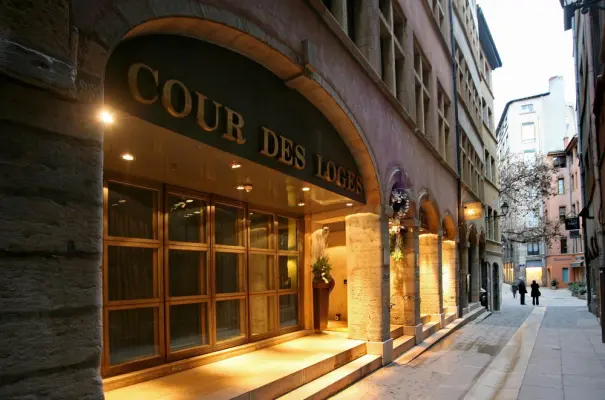 Cour des Loges - High-End-Einrichtung für Seminare in Lyon