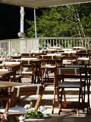 Hôtel restaurant des Grottes - Terrasse
