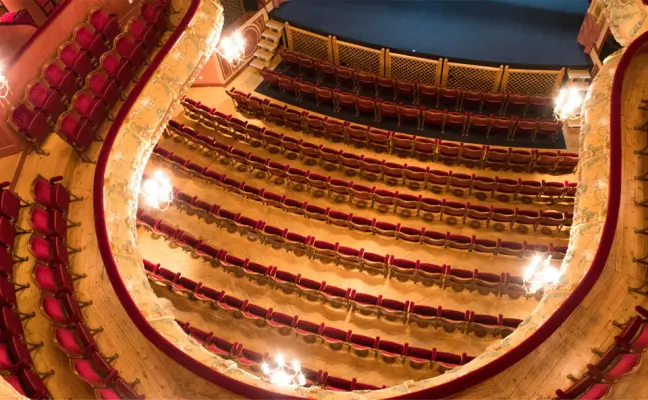 Palais des Congrès et des Spectacles - Théâtre