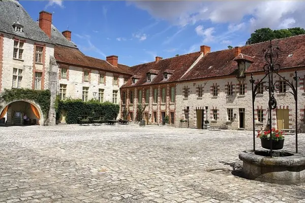 Château de Farcheville - Extérieur