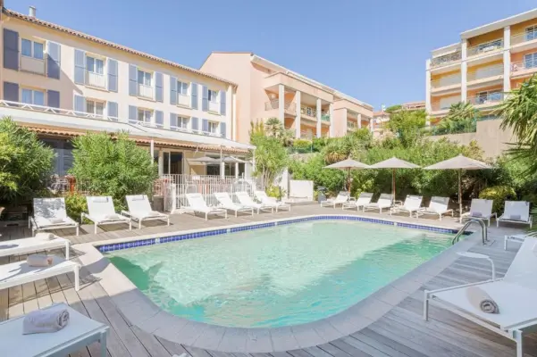 Hotel Matisse - Schwimmbad