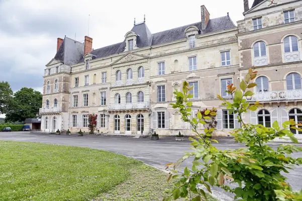 Château de Briançon - Local do seminário em Beauné (49)