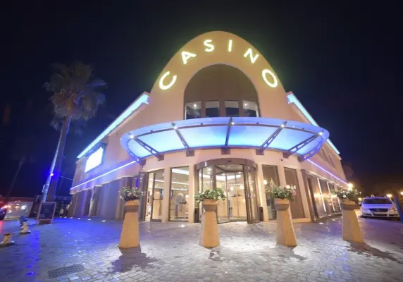 Casino Cavalaire - Extérieur