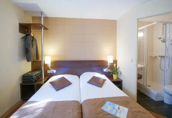Hôtel Inn Design Langres - Chambre