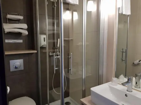 Hôtel Inn Design Rochefort - Salle de bain