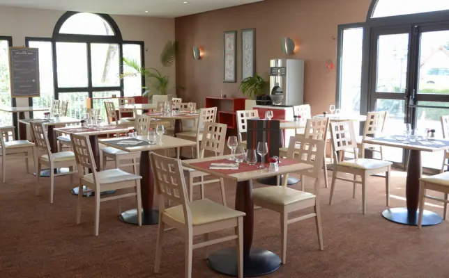 Ibis  Hôtel Nevers - Restaurant