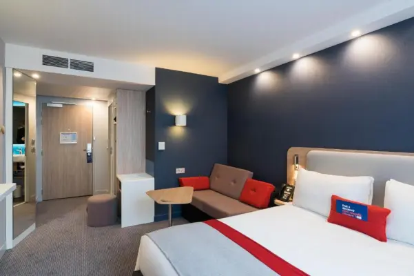 Holiday Inn Express Paris Aéroport CDG - Chambre