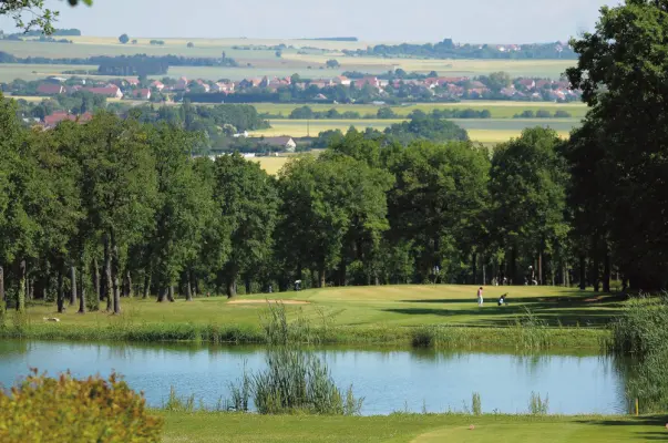 Norges Dijon Bourgogne Country Club - Le Golf