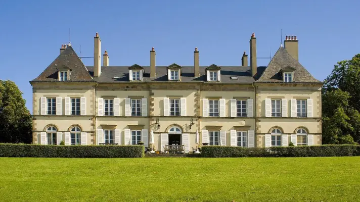 Château d'Ygrande - Facade