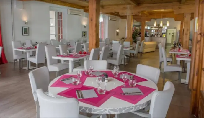 Le Vieux Moulin - Salle restaurant