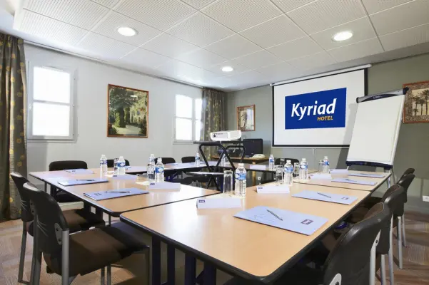 Kyriad Montpellier Centre Antigone - Salle de séminaire