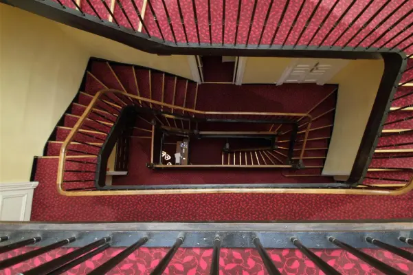 Hôtel de l'Europe Morlaix - Escaliers