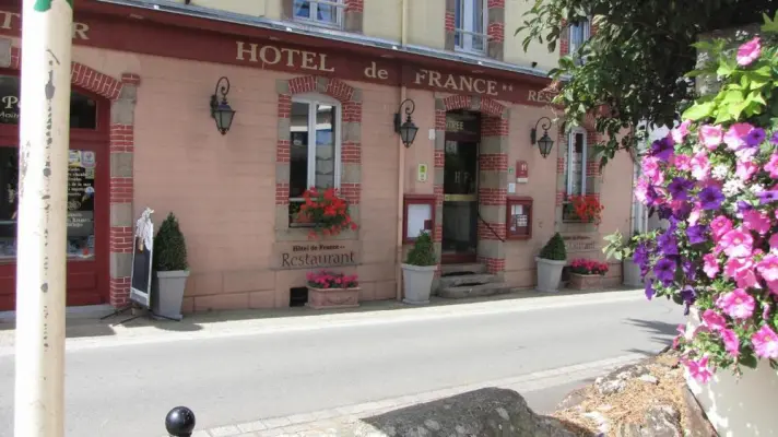 Hôtel de France Pléneuf-Val-André - Façade
