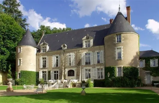 Château de Pray - Château côté jardin
