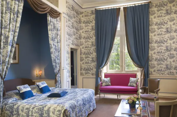 Chateau de Noizay - bedroom