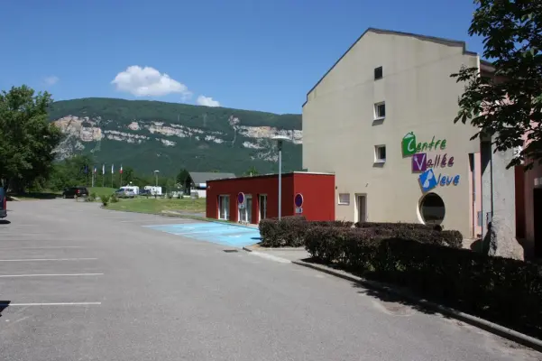 Hotel Vallée Bleue in Montalieu-Vercieu