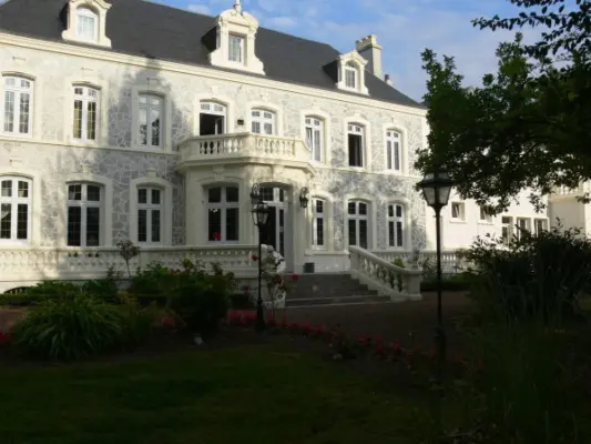 Hotel Chateau des Tourelles - Façade