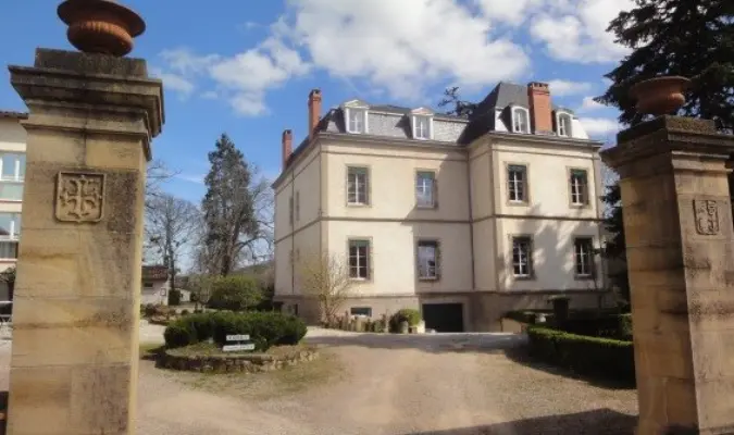 Hôtel La Métairie Château de Laborde - Accueil du lieu