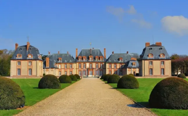 Château et Orangerie de Breteuil - Extérieur