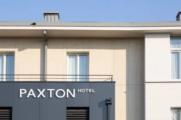 Paxton Paris MLV - Façade