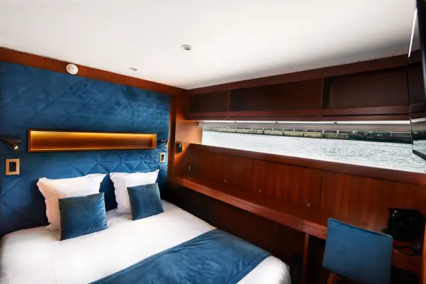 Das VIP Paris Yacht Hotel – Zimmer