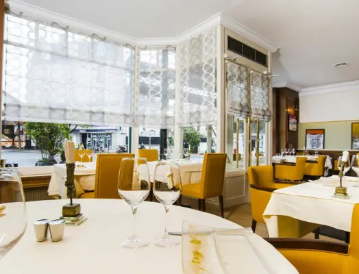Restaurant Les Magnolias - Seminar location in LE PERREUX-SUR-MARNE (94)