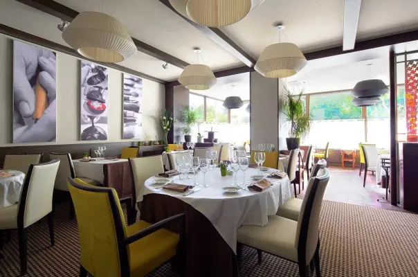 La Bourgogne - Salle restaurant