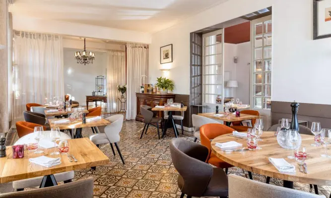 La Table de Sorgues - Salle restaurant