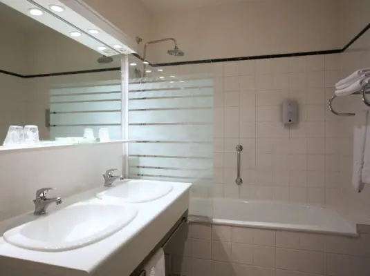 Hotel Le France - Salle de bain