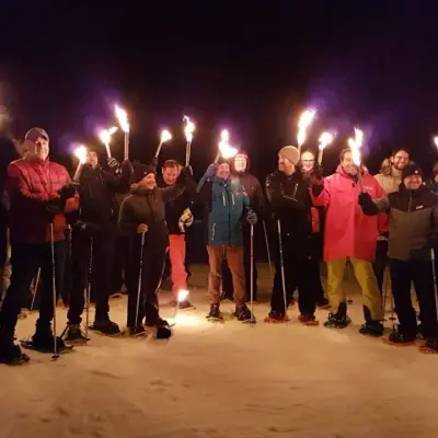 Office des Sports de Montagne - Seminar im Winter in den Bergen auf Schneeschuhen mit Taschenlampen