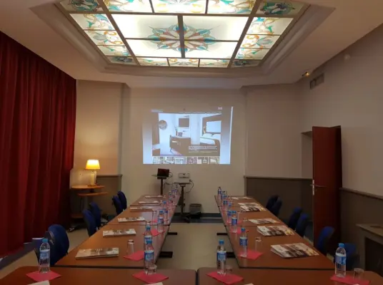 Brit Hotel de Grignan Vichy - Ubicación del seminario en VICHY (03)