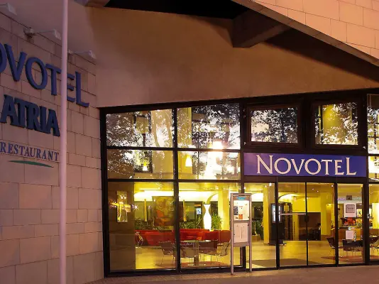 Novotel Atria Nîmes Centre - Accueil