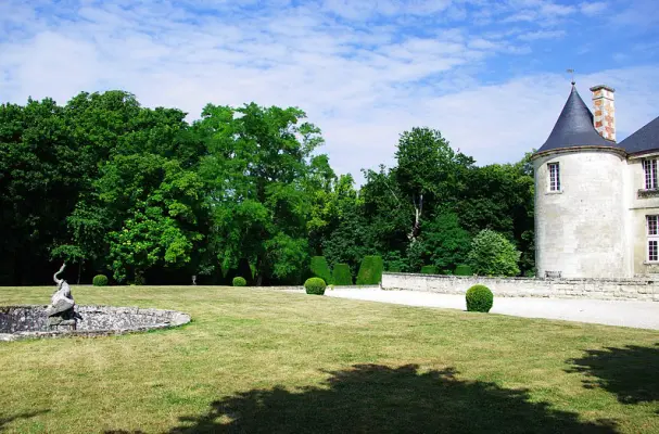 Le Château de Vic sur Aisne - les jardins
