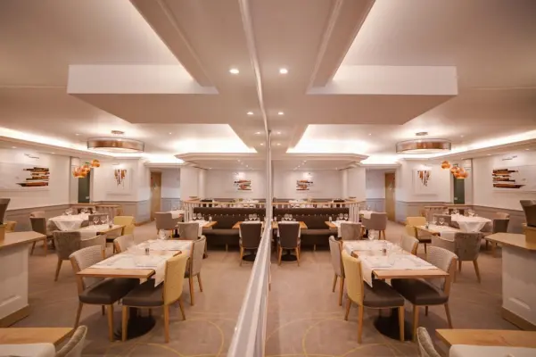 Brit Hotel Les Voyageurs - Restaurant