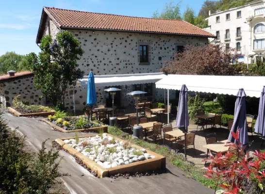 Hotel L'Ermitage - Lugar para seminarios en Le Puy-en-Velay (43)
