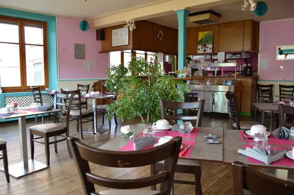 Hôtel Restaurant des Côtes de Meuse - Salle petit déjeuner