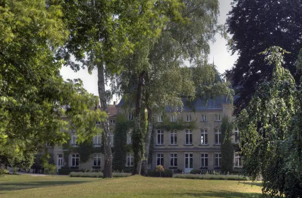 Château d'Adomenil - façade