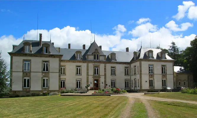 Château du Chêne - Local do seminário em Beaumont-Sardolles (58)