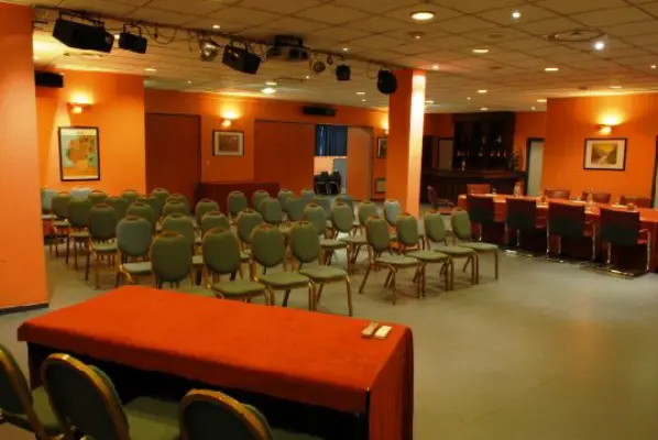 Bowling Van Gogh - Seminar location in Villeneuve d'Ascq (59)